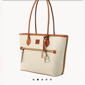 Dooney & Bourke Handbag